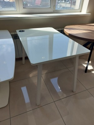 Стол TIRK RADIAL-110, раздвижной со стеклом 110(142)х70, БЕЛЫЙ/БЕЛЫЙ